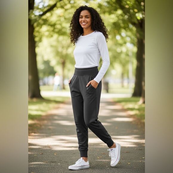 EUC Athleta Women’s Black Track Joggers Pants - Zip Pockets - Size XXS - Picture 1 of 9